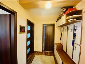 Wohnung zum Verkauf in Sibiu - 3 Zimmer und Balkon - Rahovei area