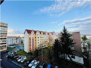 Apartament de inchiriat in Sibiu - 2 camere - terasa 12 mp -M. Viteazu