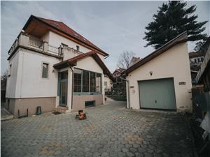 Vila de vanzare in Sibiu - 11 Camere - teren 1000 mp - Zona Centrala