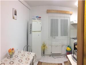 Apartament de vanzare in Sibiu 3 camere DECOMANDAT, 2 bai, 2 balcoane