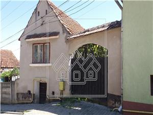 Casa de vanzare in Sibiu - individuala -1000 mp - Turnu Rosu