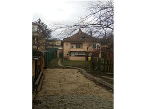 Casa 4 camere de vanzare in Sibiu - Zona semi-centrala