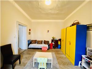 Wohnung zu verkaufen in Sibiu - zu Hause - 4 Zimmer, Garage und Keller