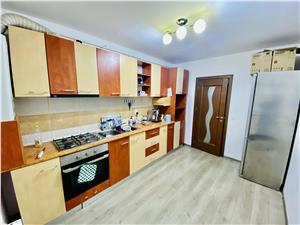 Wohnung zu verkaufen in Sibiu - 3 Zimmer, Balkon und Garten - Selimbar