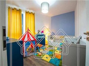 Apartament 3 camere de vanzare in Sibiu - mobilat si utilat de lux