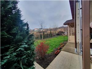 House for sale in Sibiu - 250, 6 rooms, garage - Sura Mare