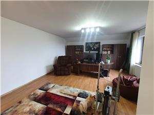 Casa de vanzare in Sibiu - 7 camere, garaj - Sura Mare