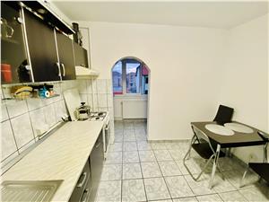 Apartment for sale in Sibiu - 2 rooms and balcony - Strand area