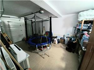 Apartament de vanzare in Alba Iulia - 4 camere - garaj - zona Micesti