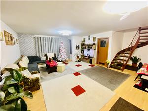 Apartament de vanzare in Sibiu - 3 camere si 2 balcoane - zona Rahovei