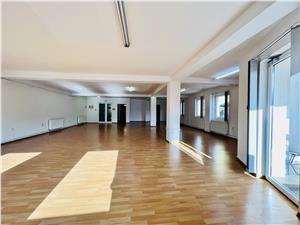 Office space for rent in Sibiu - 140 sqm - balcony - Strand