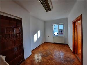 Apartament de inchiriat in Sibiu - 2 camere - Ideal birouri - Central