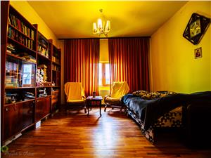 Casa de vanzare in Sibiu- 5 camere+3 bai- zona premium
