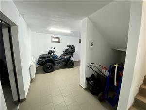 Casa de vanzare in Alba Iulia (Limba), confort lux, 2 garaje
