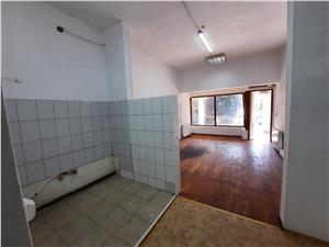 Commercial space for rent - 45 sqm, turnkey finished - Cedonia area