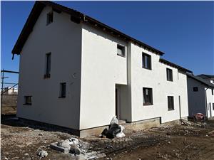 Casa de vanzare in Sibiu -  4 camere - Selimbar