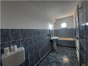 Apartment for sale in Alba Iulia, 4 rooms, Cetate
