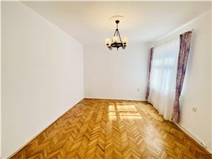 Apartment for sale in Sibiu - 2 rooms and 40 sqm garden - Central Area