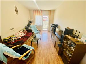 Apartment for sale in SIbiu - 3 rooms and balcony - Turnisor area