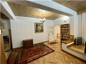 House for rent in Sibiu - with commercial space - turnkey handover