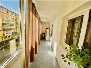 Wohnung zum Verkauf in Sibiu - 3 Zimmer, Balkon und Keller - Terezian