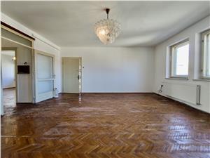 Apartament de vanzare in Sibiu - Cisnadie - la casa, gradina - renovat