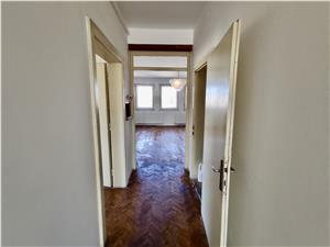 Apartament de vanzare in Sibiu - Cisnadie - la casa, gradina 91 mp