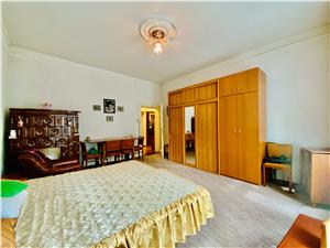 Apartament de vanzare in Sibiu - la casa - 3 camere - Zona Piata Cibin
