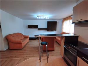 Apartment for rent in Sibiu - 3 rooms, balcony - Rahovei area