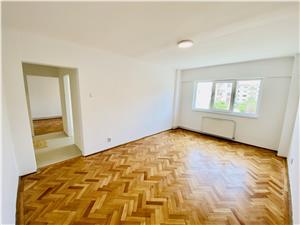 Apartment for sale in Sibiu - 2 rooms and balcony - Strand Area