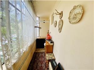 Apartament de vanzare in Sibiu - 3 camere si balcon - zona N. Iorga