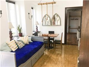 Apartament de inchiriat in Sibiu - la casa - o camera - Piata Mare