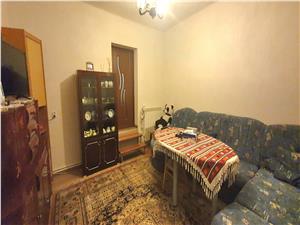 Casa de vanzare in Sibiu - 7 camere - Calea Poplacii