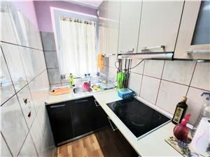 Apartament de vanzare in Alba Iulia - 2 camere - zona Ampoi II