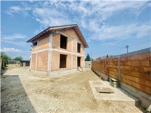 Casa de vanzare in Sibiu - Vestem - individuala - constructie la rosu