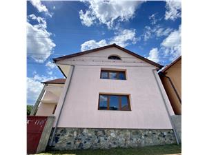 House for sale in Sibiu - Cisnadie - individual - garage and cellar
