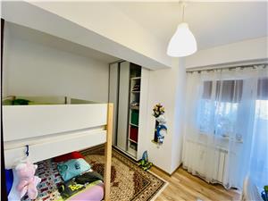 Apartament de vanzare in Sibiu - 3 camere si balcon - Mihai Viteazu