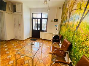 Commercial space for sale in Sibiu - 3 rooms - Central area