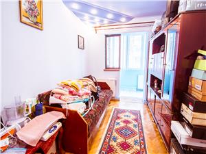 Apartament de vanzare in Sibiu-4 camere-mobilat si utilat-zona V Aron