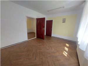 Spatiu birouri de inchiriat in Sibiu - 55 mp, etaj 1 - Zona Dioada