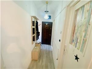 Apartament de vanzare in Sibiu - 2 camere si balcon - Ciresica