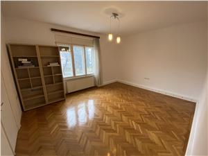 Apartament de vanzare in Sibiu - Ideal investitie - zona Centrala