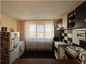 Apartament de vanzare in Sibiu - 2 camere, 75 mp utili, decomandat