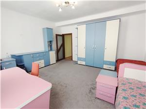 Apartament de vanzare in Sibiu - 3 camere - garaj - Zona Centrala