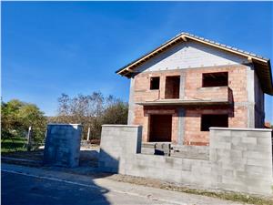 House for sale in Sibiu, Cristian - individual property - yard 400 sqm