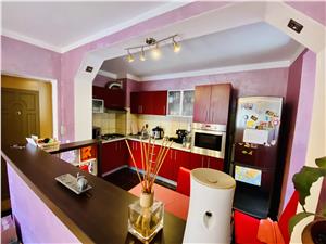 Apartament de vanzare in Sibiu - 3 camere si balcon - zona Strand