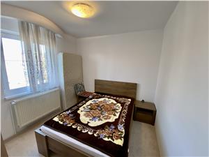 Apartament de vanzare in Sibiu - 3 camere, balcon si pivnita - N.Iorga
