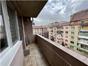 Apartament de vanzare in Sibiu -3 camere, balcon - zona Mihai Viteazu