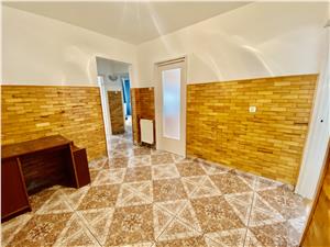 Apartament de inchiriat in Sibiu - 3 camere, decomandat - Vasile Aaron