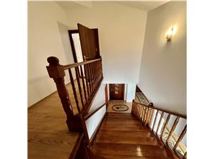 Casa de inchiriat in Sibiu - 413 mpu - 14 camere - mobilata si utilat
